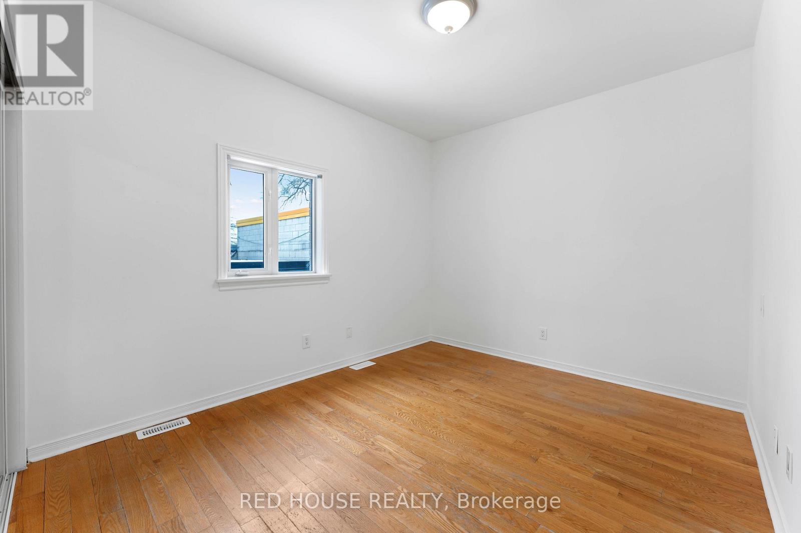 1 - 67 Florence Crescent, Toronto (Rockcliffe-Smythe), Ontario  M6N 4E8 - Photo 8 - W12879878