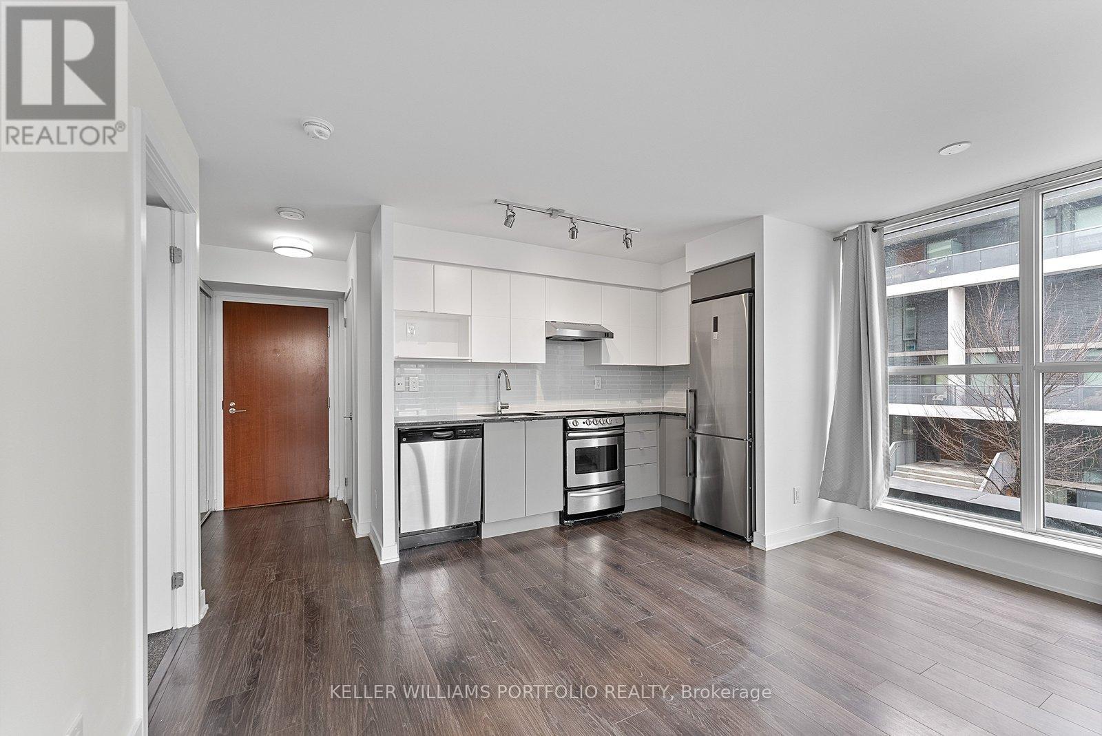 322 - 160 Flemington Road, Toronto (Yorkdale-Glen Park), Ontario  M6A 0A9 - Photo 9 - W12879936