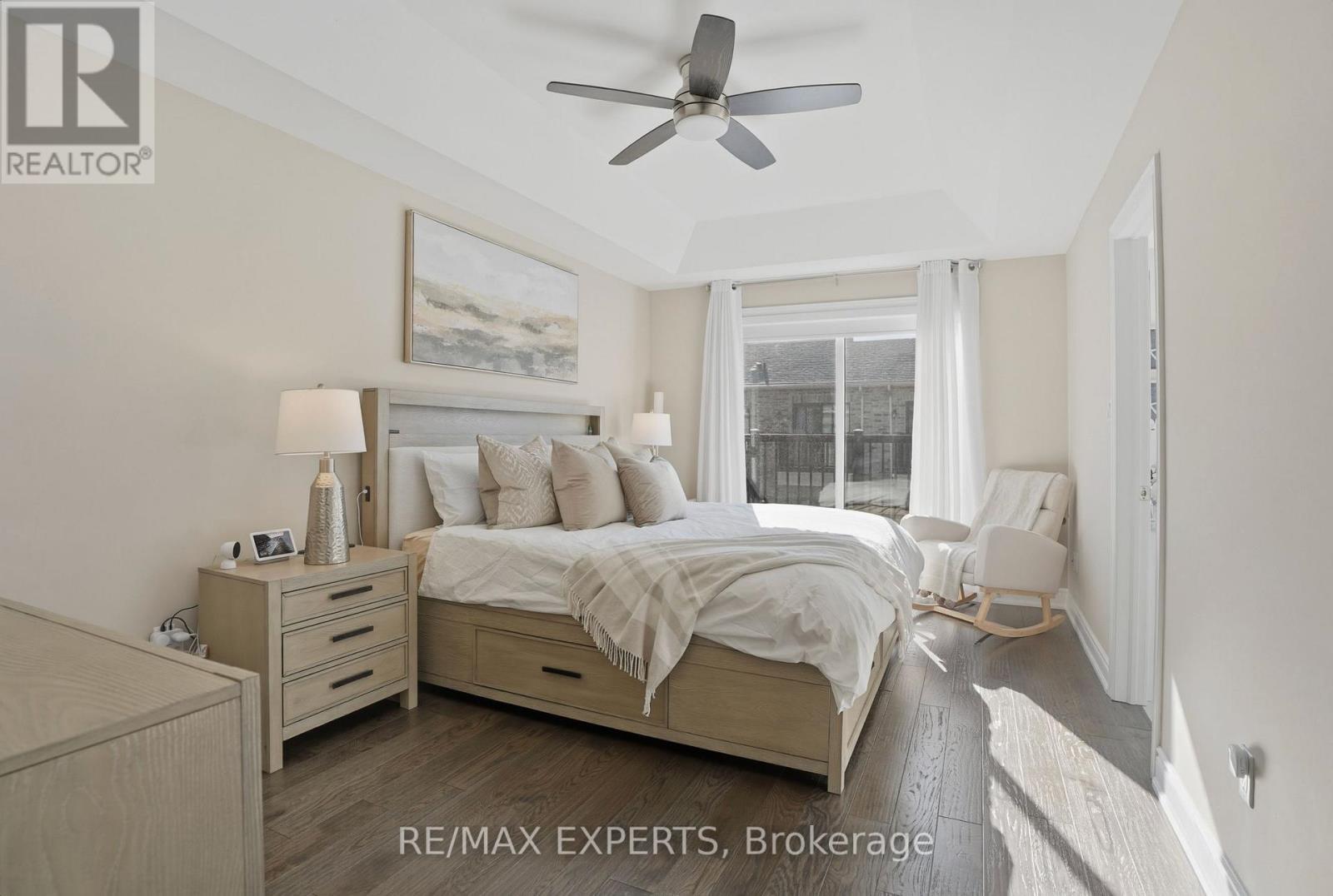 10 Augustus Terrace, Toronto, Ontario  M8Z 0E4 - Photo 12 - W12879332