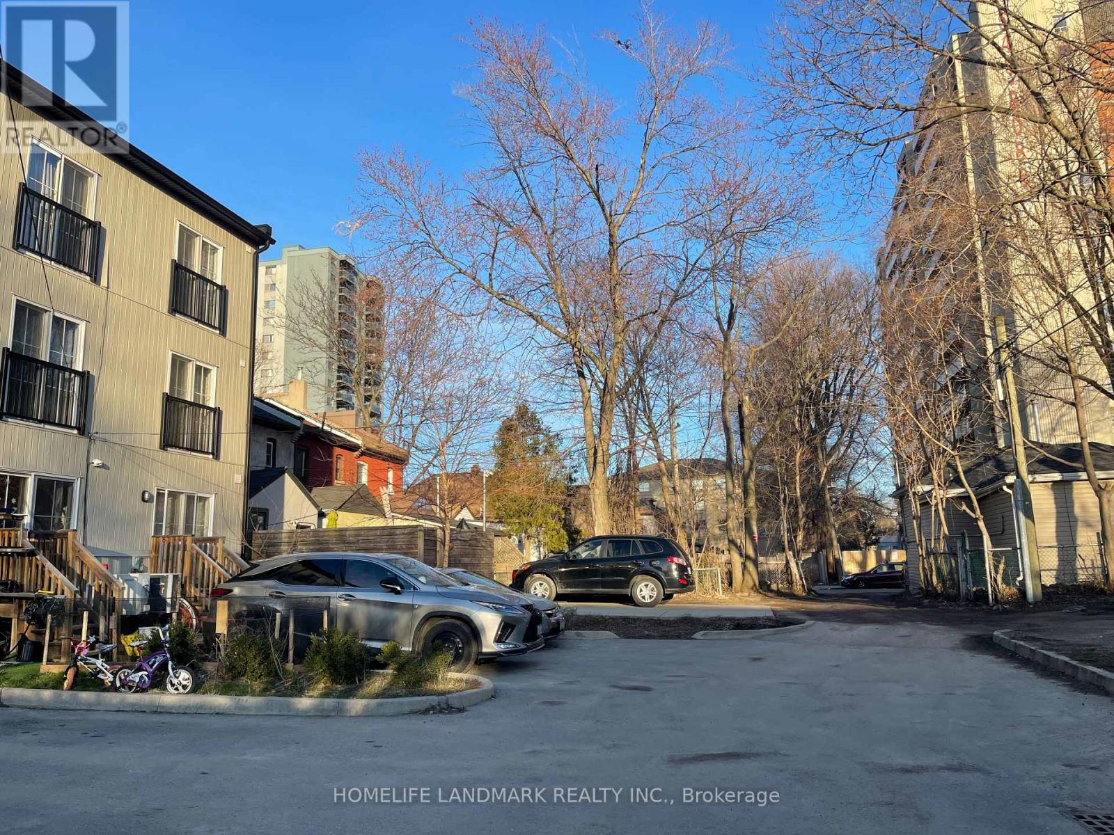 Lower - 184 Wilson Street, Hamilton (Beasley), Ontario  L8R 1E4 - Photo 4 - X12879828