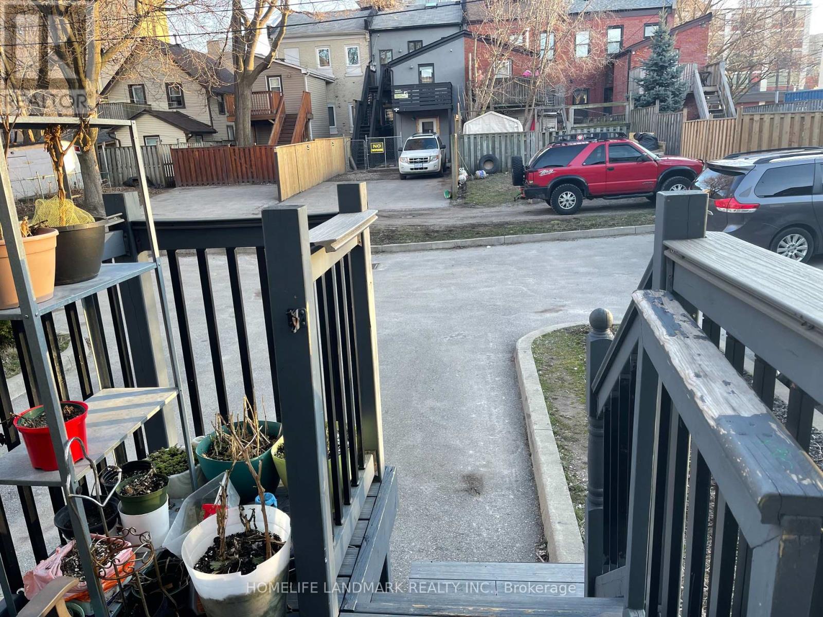 Lower - 184 Wilson Street, Hamilton (Beasley), Ontario  L8R 1E4 - Photo 5 - X12879828