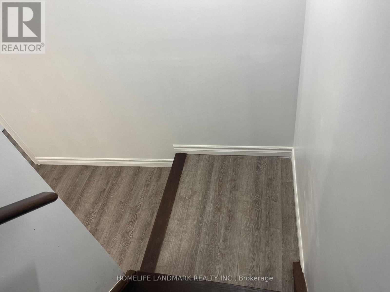 Lower - 184 Wilson Street, Hamilton (Beasley), Ontario  L8R 1E4 - Photo 9 - X12879828