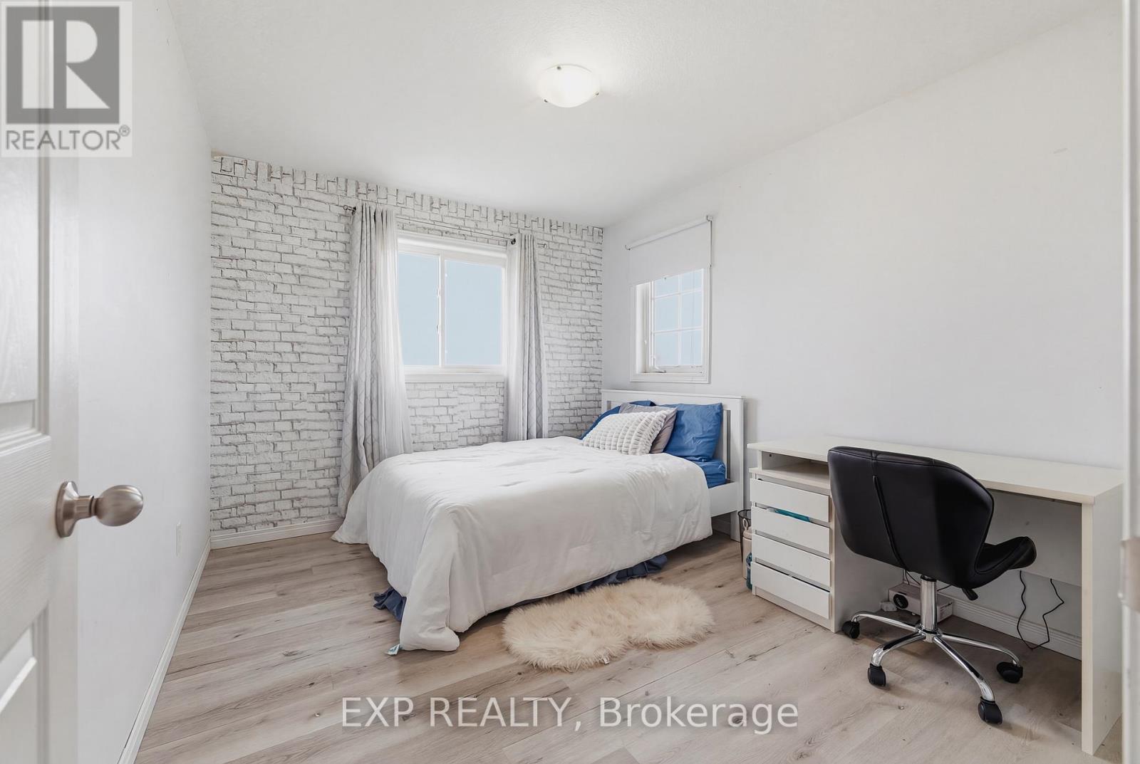 147 Kemp Crescent, Guelph, Ontario  N1E 0K1 - Photo 21 - X12879840