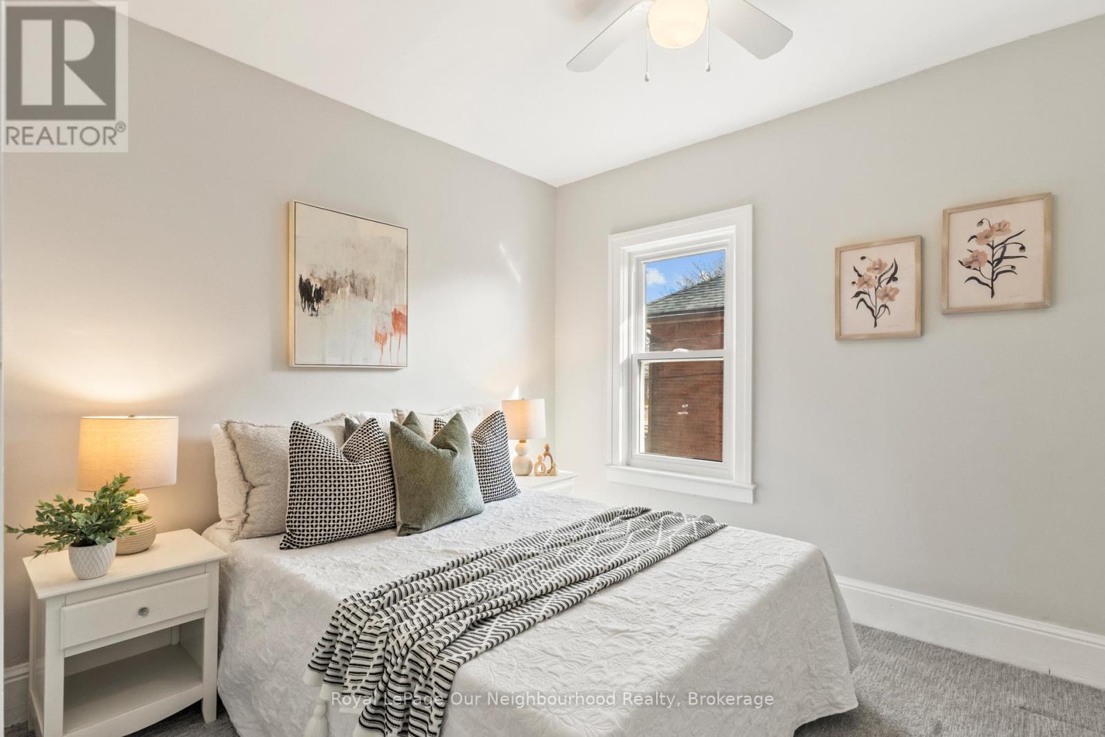 9 Carlisle Avenue, Clarington, Ontario  L1C 1W4 - Photo 15 - E12879976