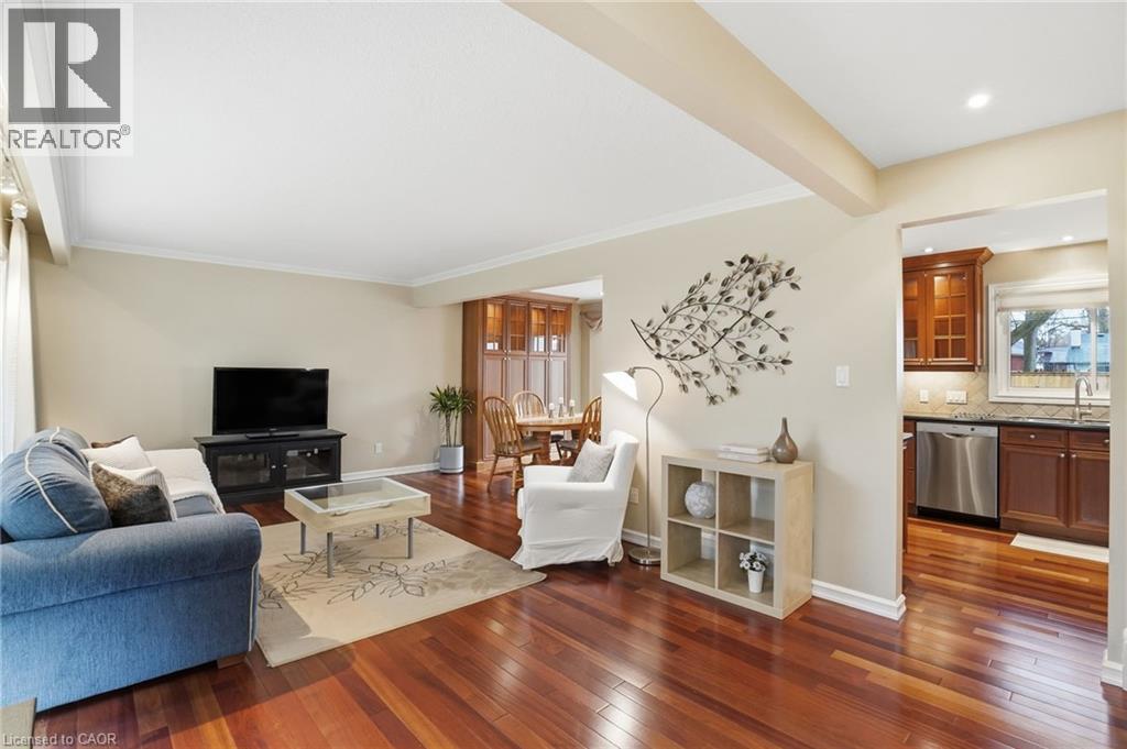 5210 Mulberry Drive, Burlington, Ontario  L7L 3P4 - Photo 10 - 40812016