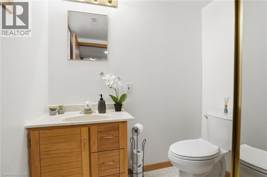 5210 Mulberry Drive, Burlington, Ontario  L7L 3P4 - Photo 36 - 40812016