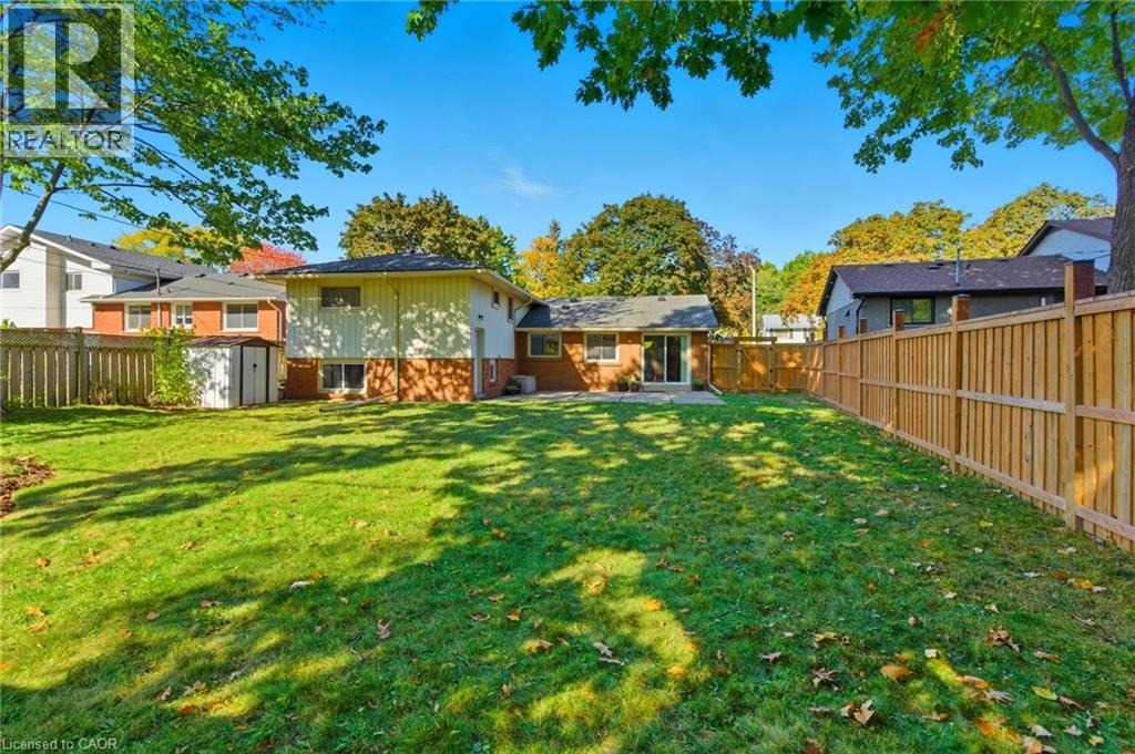 5210 Mulberry Drive, Burlington, Ontario  L7L 3P4 - Photo 6 - 40812016