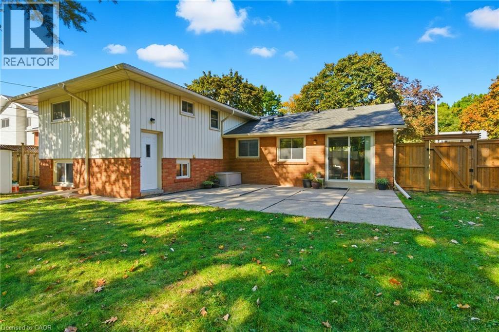 5210 Mulberry Drive, Burlington, Ontario  L7L 3P4 - Photo 7 - 40812016