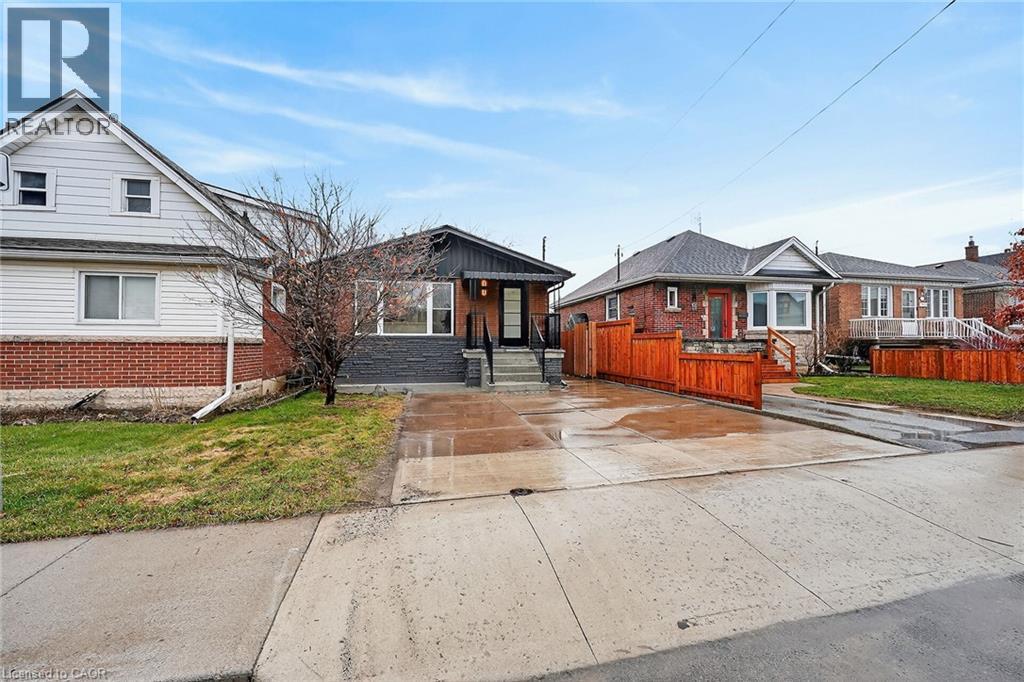 7 Crosthwaite Avenue S, Hamilton, Ontario  L8K 2T7 - Photo 3 - 40812003