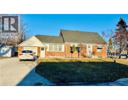 486 MATTHEW BRADY Avenue, Windsor, Ontario