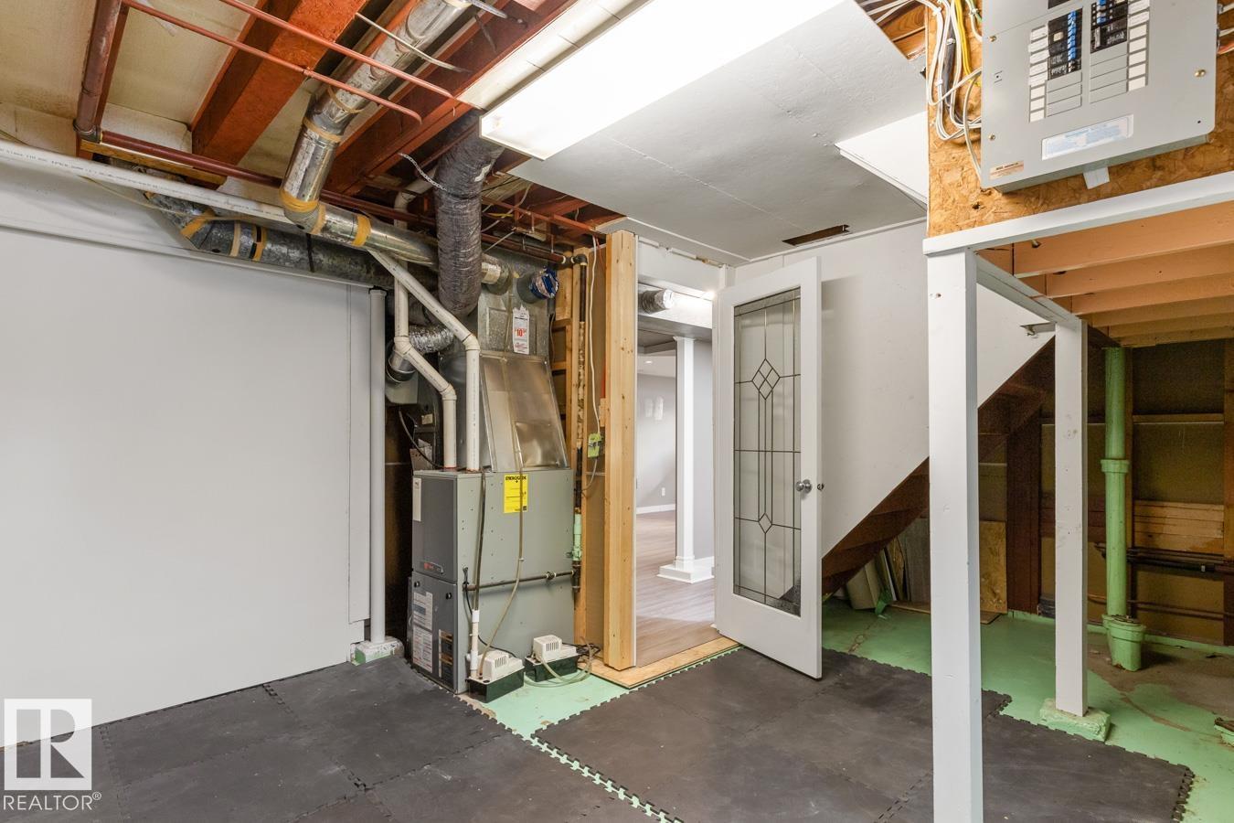 6511 98a St Nw, Edmonton, Alberta  T6E 3N1 - Photo 27 - E4477019