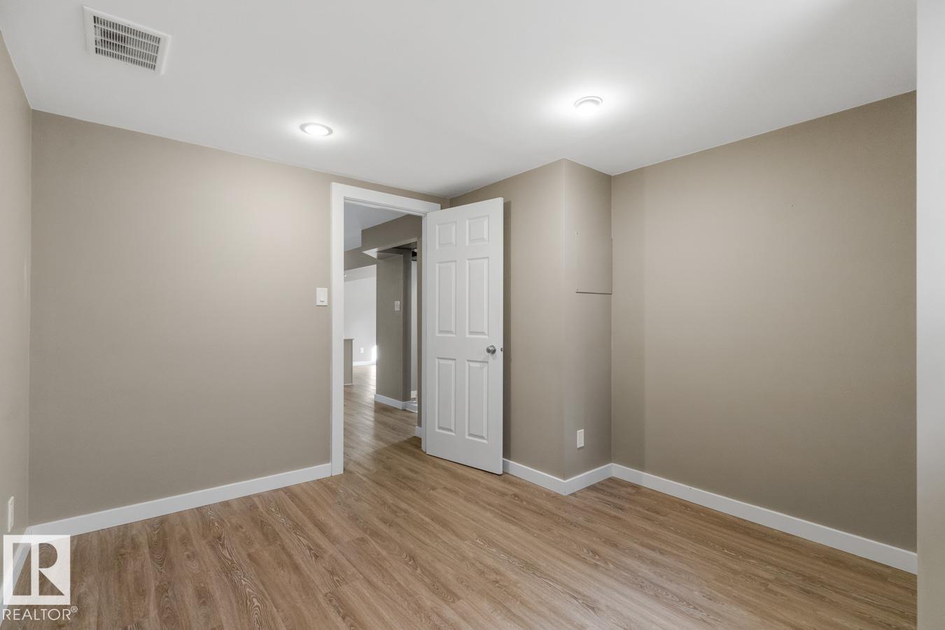 6511 98a St Nw, Edmonton, Alberta  T6E 3N1 - Photo 24 - E4477019