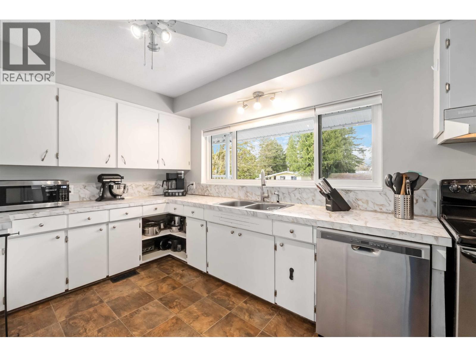 12066 Glenhurst Street, Maple Ridge, British Columbia  V2X 6V9 - Photo 17 - R3099276