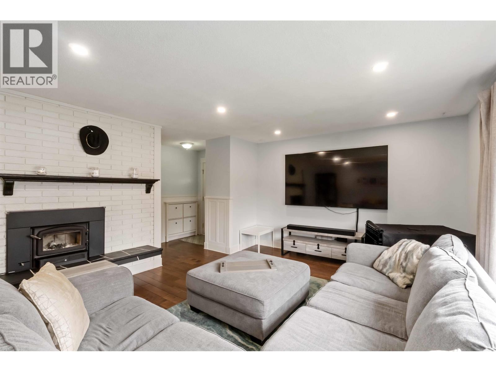 12066 Glenhurst Street, Maple Ridge, British Columbia  V2X 6V9 - Photo 9 - R3099276