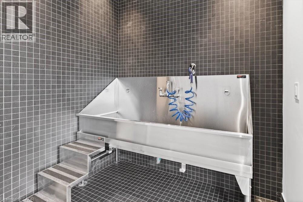 2088 James Street Unit# 1302, Burlington, Ontario  L7R 2P7 - Photo 26 - 40811737