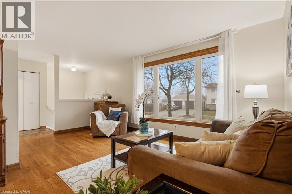 4 John Murray Street, Stoney Creek, Ontario  L8J 1C4 - Photo 5 - 40812021