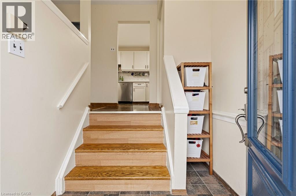 4 John Murray Street, Stoney Creek, Ontario  L8J 1C4 - Photo 3 - 40812021