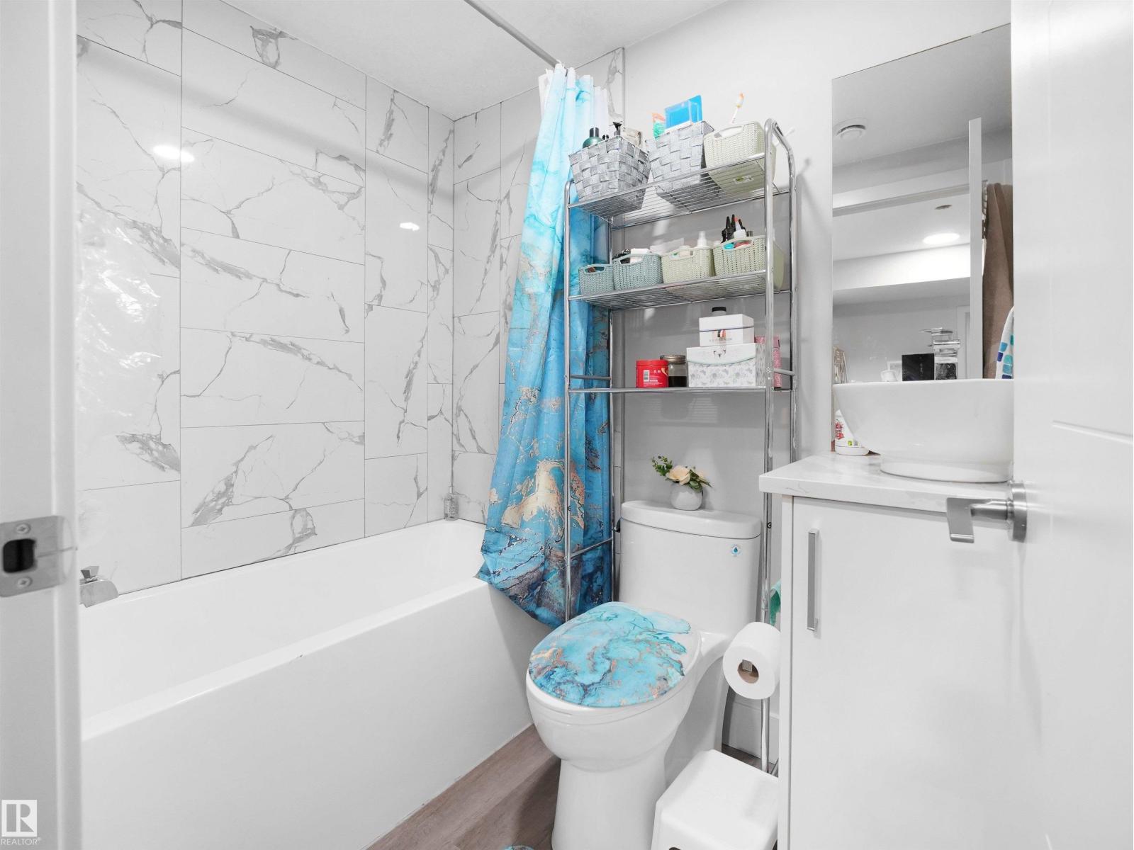 8103 Orchards Green Gr Sw, Edmonton, Alberta  T6X 2N7 - Photo 33 - E4477299