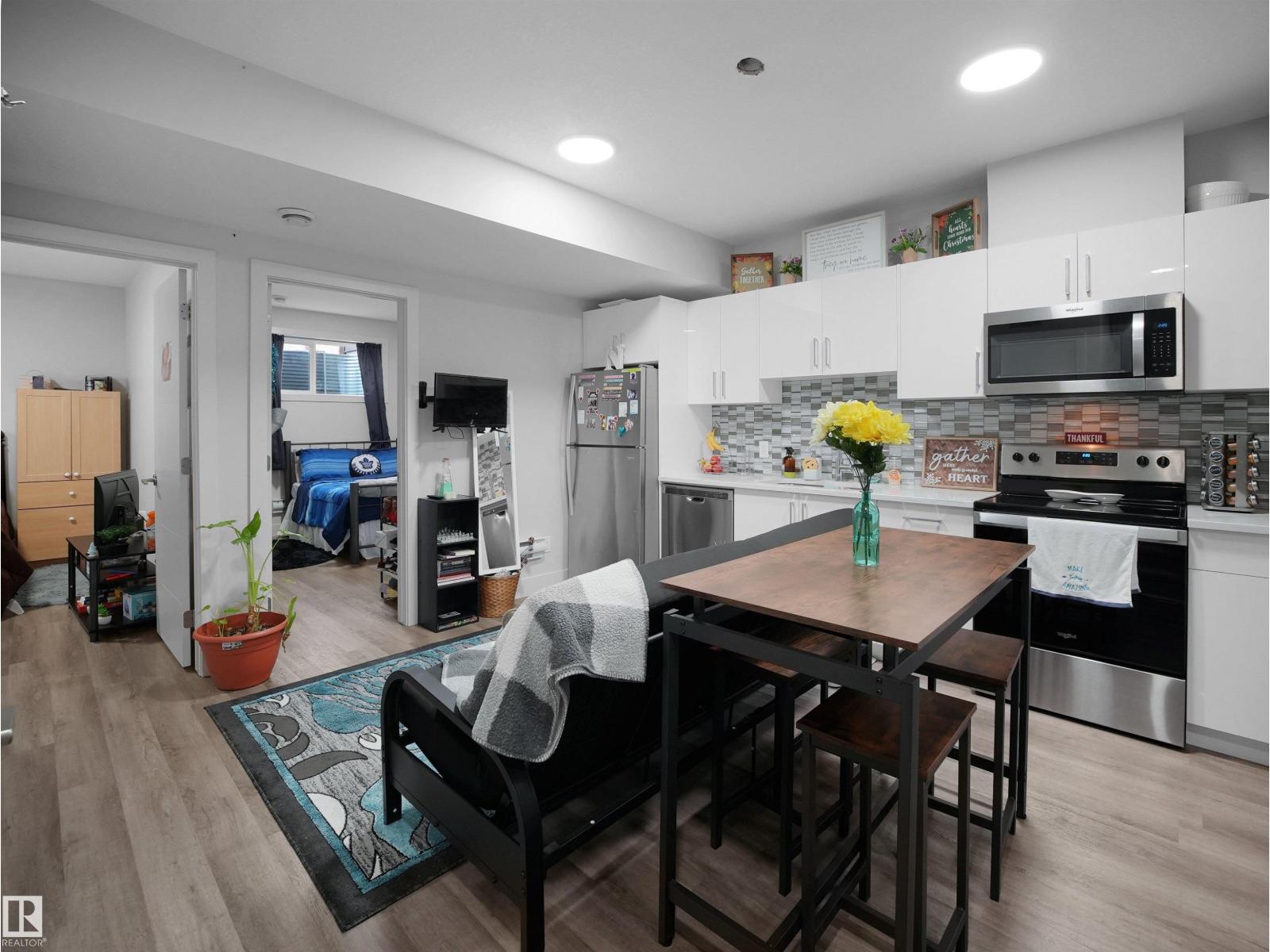 8103 Orchards Green Gr Sw, Edmonton, Alberta  T6X 2N7 - Photo 31 - E4477299