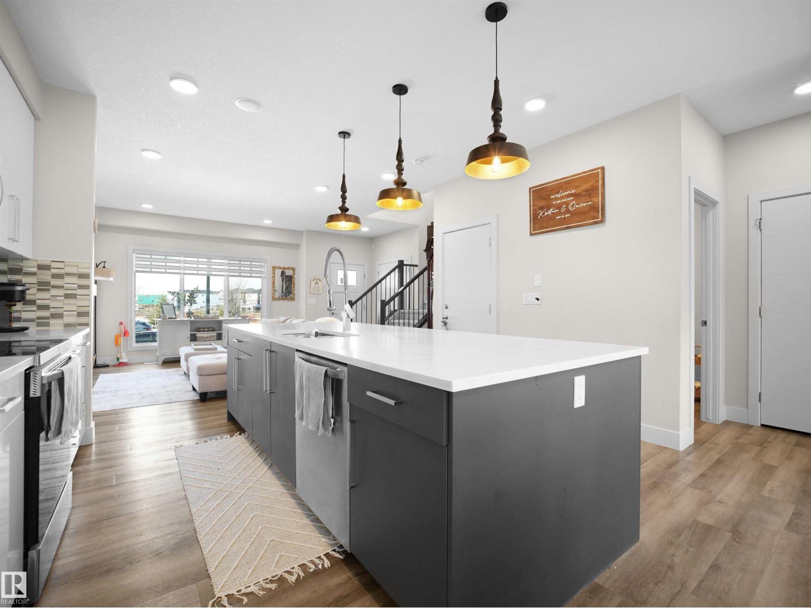 8103 Orchards Green Gr Sw, Edmonton, Alberta  T6X 2N7 - Photo 9 - E4477299