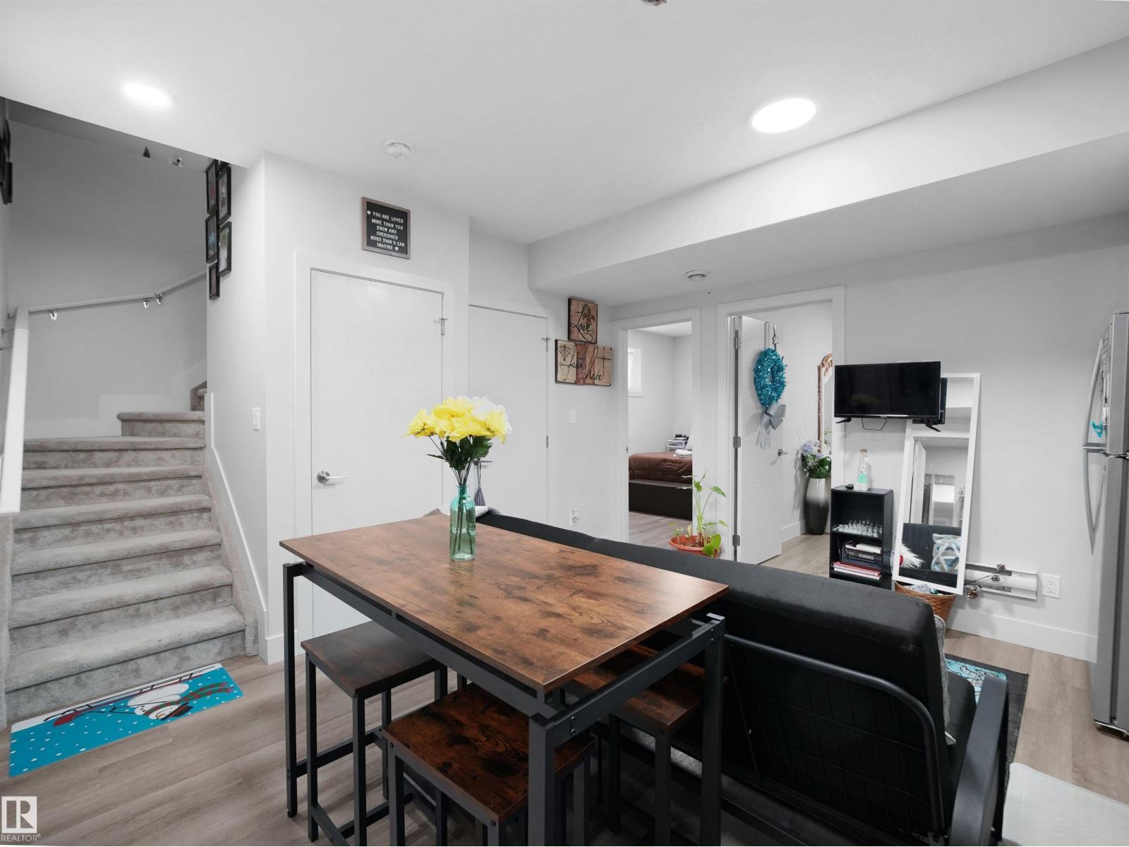 8103 Orchards Green Gr Sw, Edmonton, Alberta  T6X 2N7 - Photo 32 - E4477299