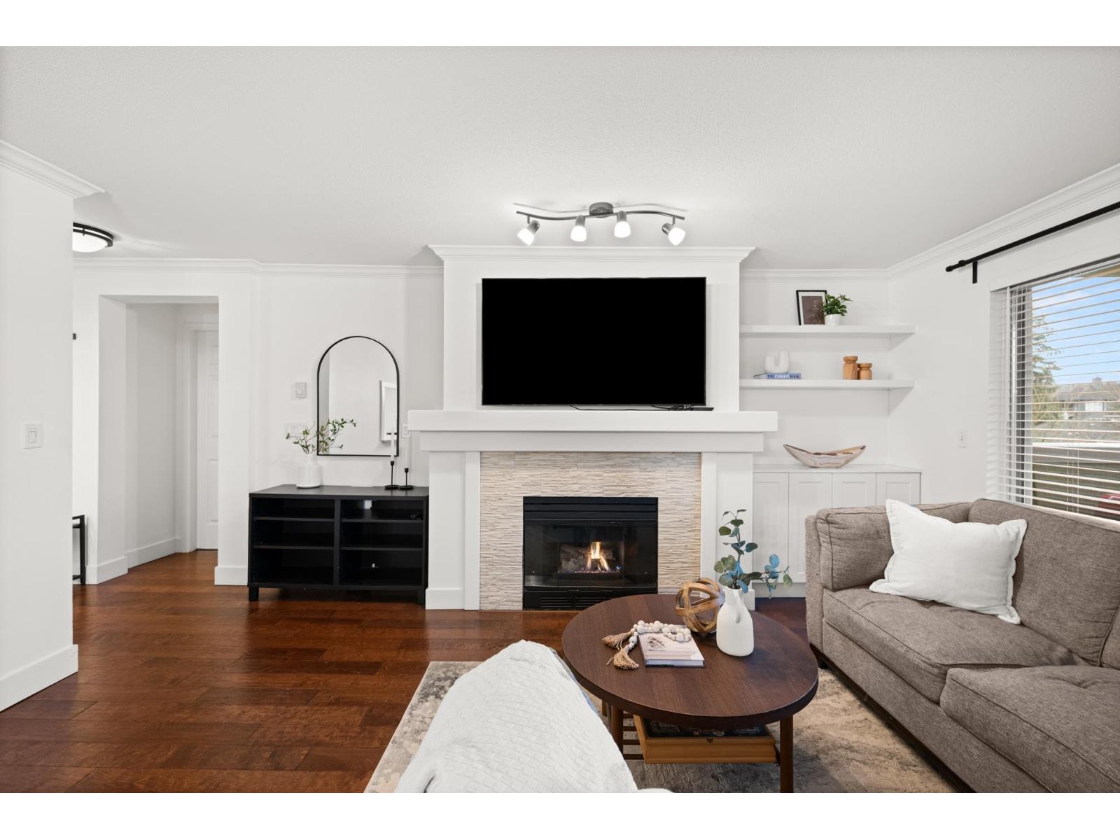 304 20110 Michaud Crescent, Langley, British Columbia  V3A 4B1 - Photo 4 - R3099203