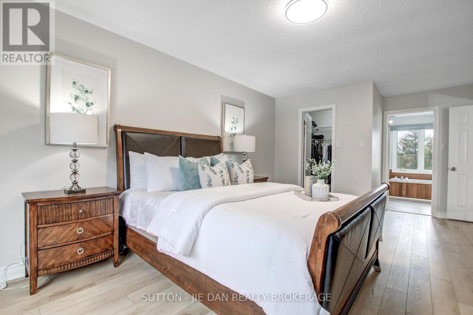 33 Repton Avenue, London North, Ontario  N5X 3G3 - Photo 21 - X12880016