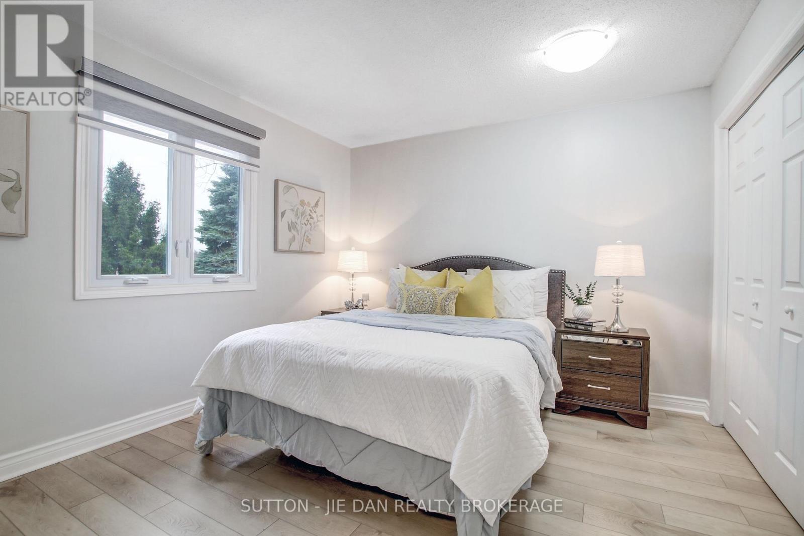 33 Repton Avenue, London North, Ontario  N5X 3G3 - Photo 25 - X12880016