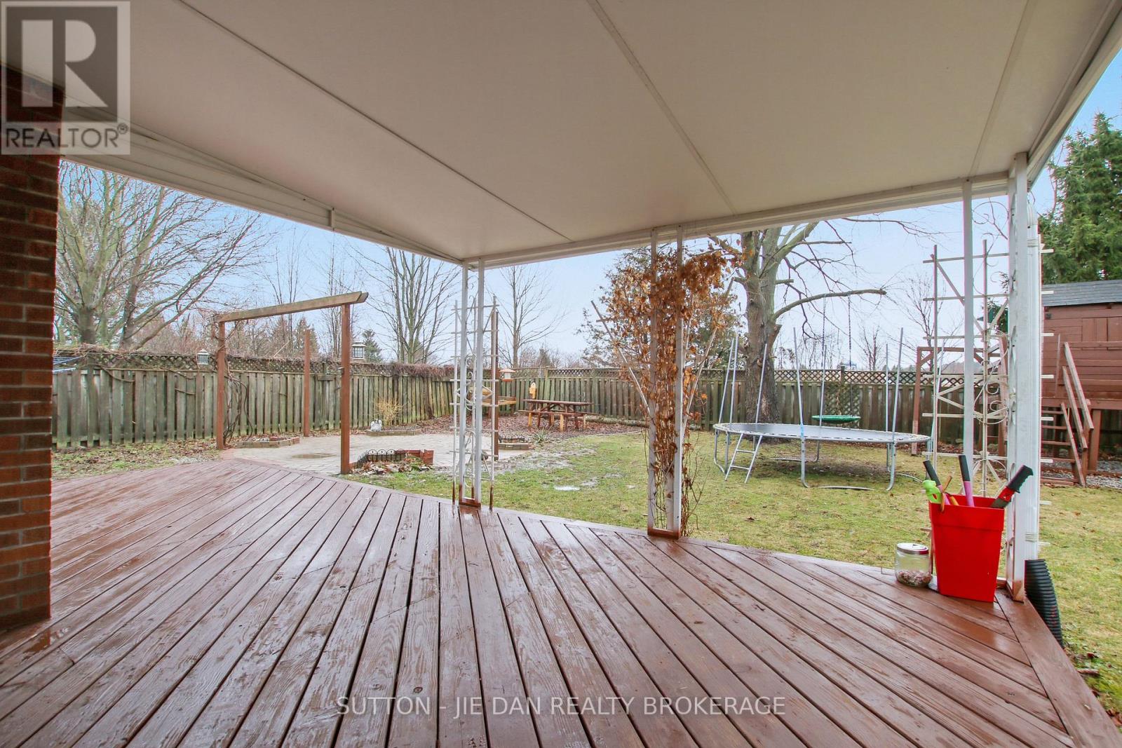 33 Repton Avenue, London North, Ontario  N5X 3G3 - Photo 30 - X12880016