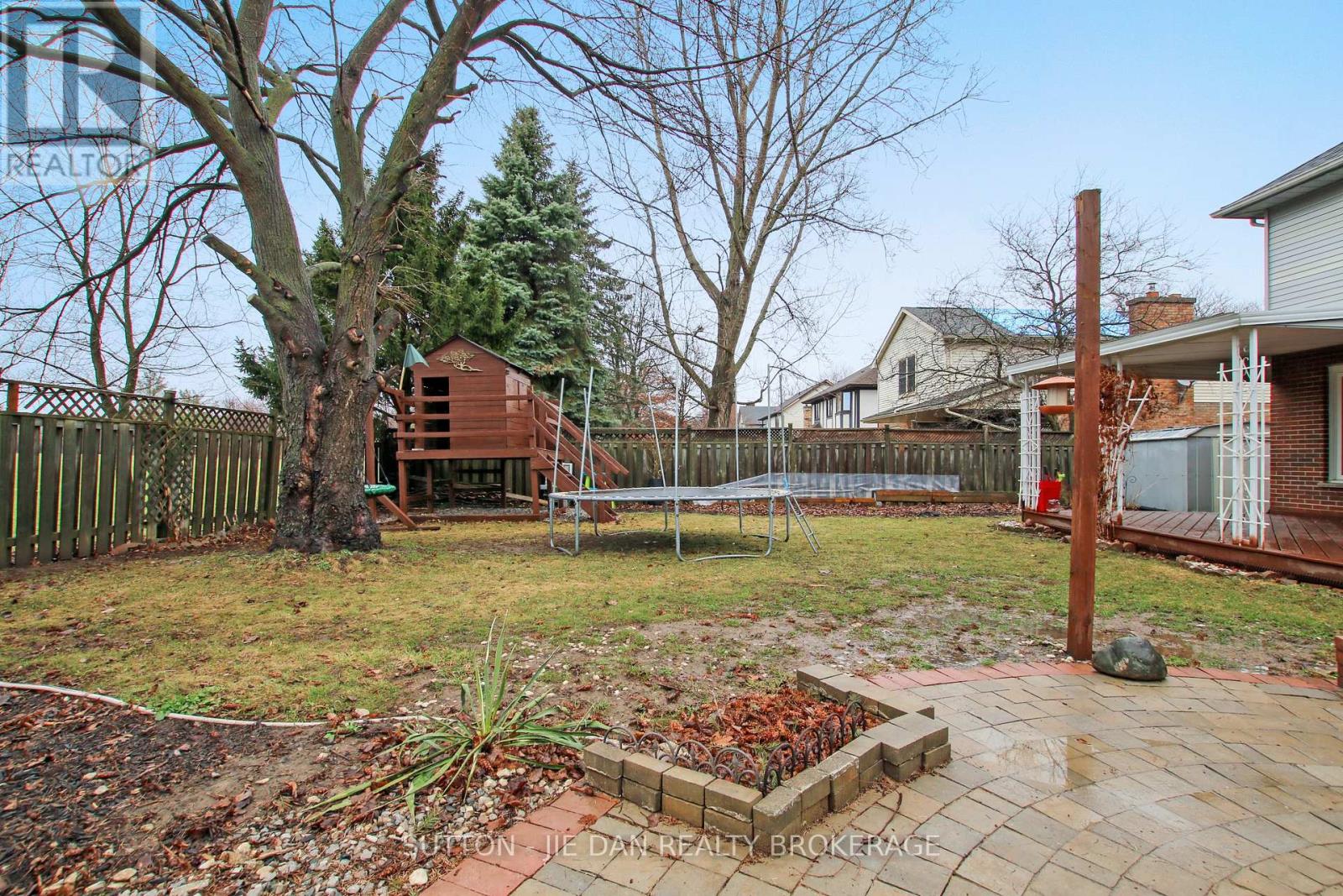 33 Repton Avenue, London North, Ontario  N5X 3G3 - Photo 31 - X12880016