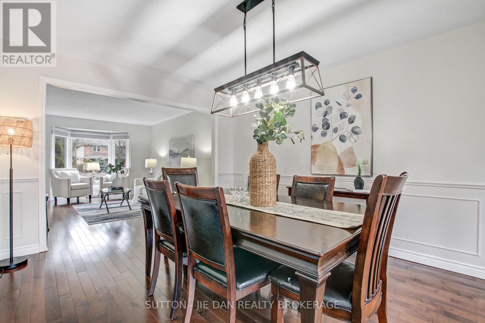 33 Repton Avenue, London North, Ontario  N5X 3G3 - Photo 7 - X12880016