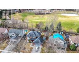 33 REPTON AVENUE, London North, Ontario