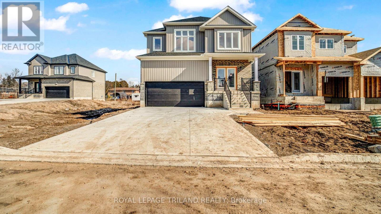 15 Ahmed Place, St. Thomas, Ontario  N5R 4W7 - Photo 1 - X12880064