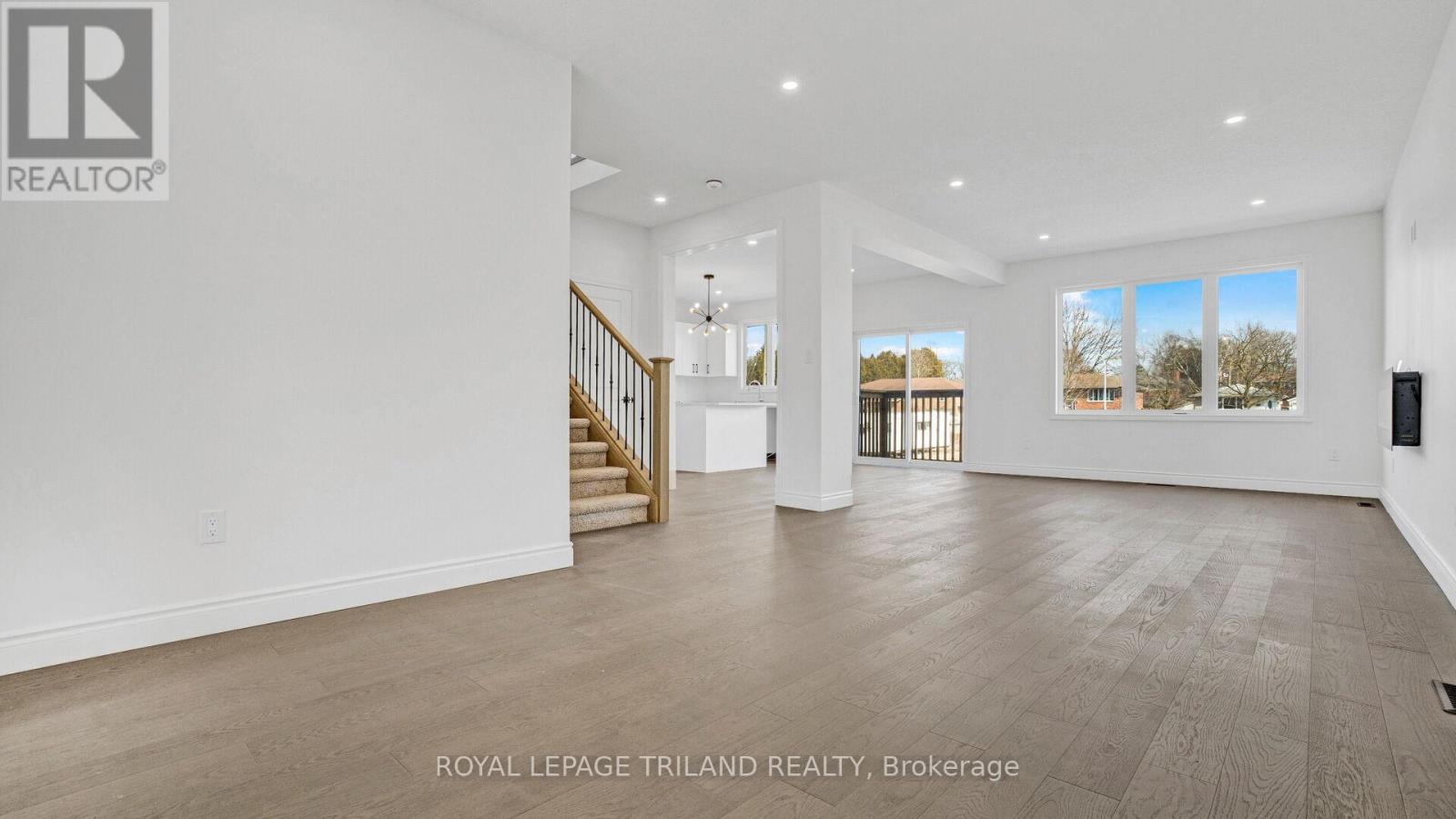 15 Ahmed Place, St. Thomas, Ontario  N5R 4W7 - Photo 10 - X12880064