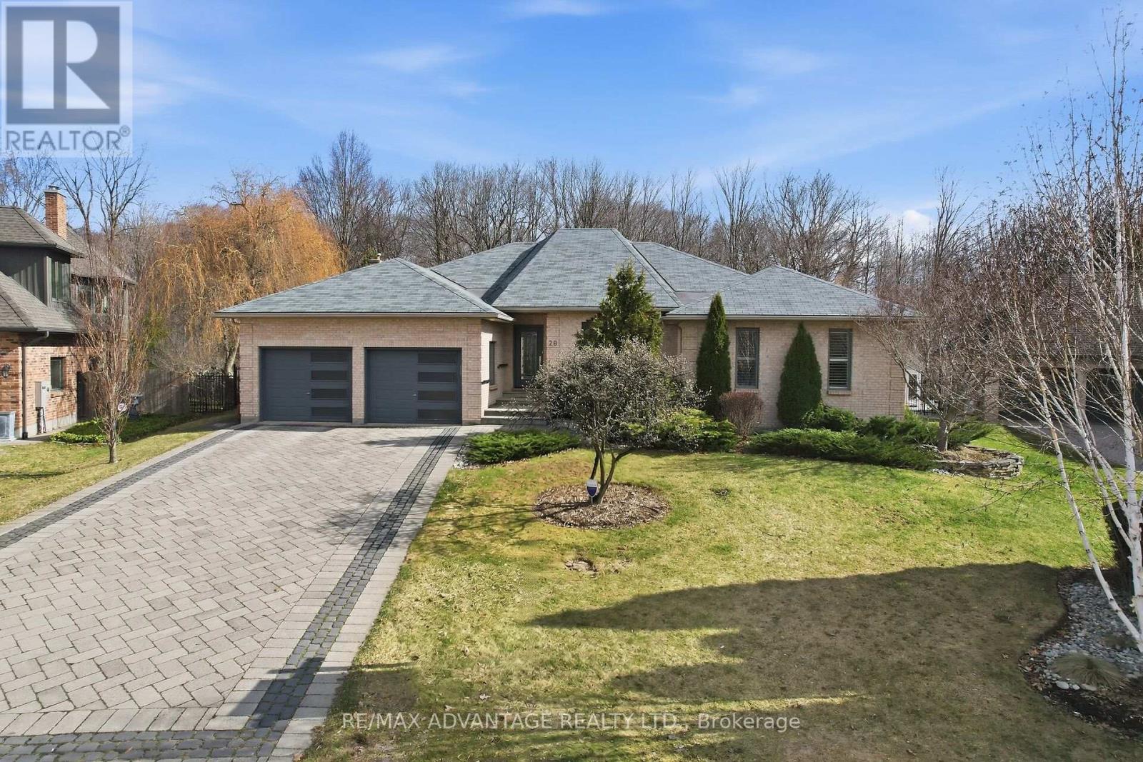 28 WYNFIELD LANE, Middlesex Centre, Ontario