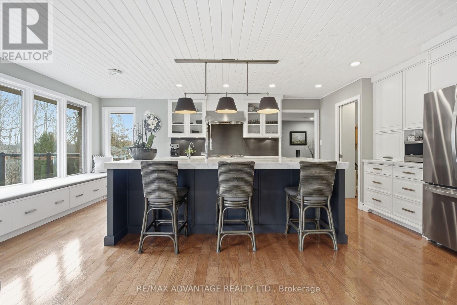 28 Wynfield Lane, Middlesex Centre, Ontario  N6H 5L2 - Photo 11 - X12880092