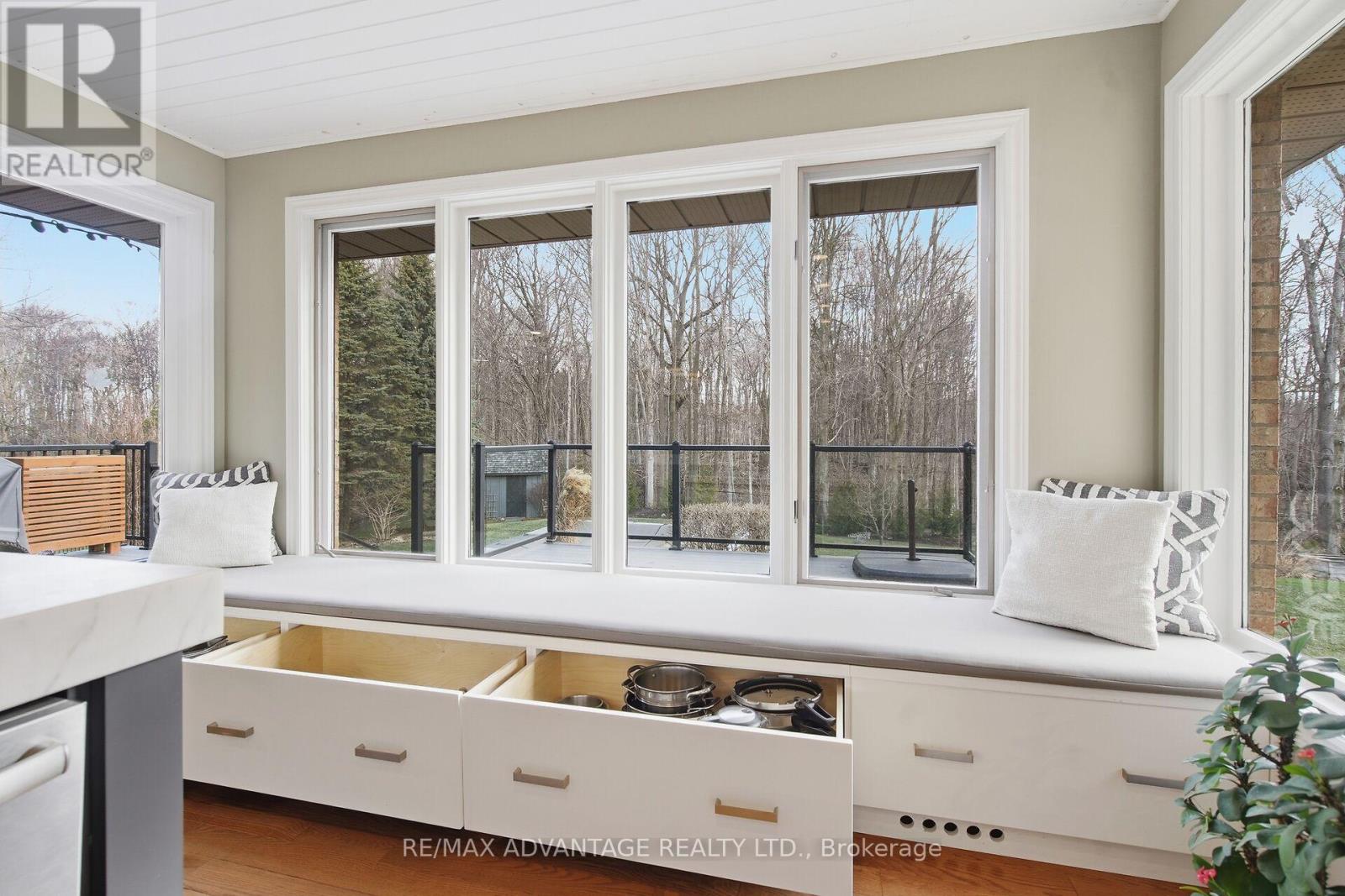 28 Wynfield Lane, Middlesex Centre, Ontario  N6H 5L2 - Photo 13 - X12880092