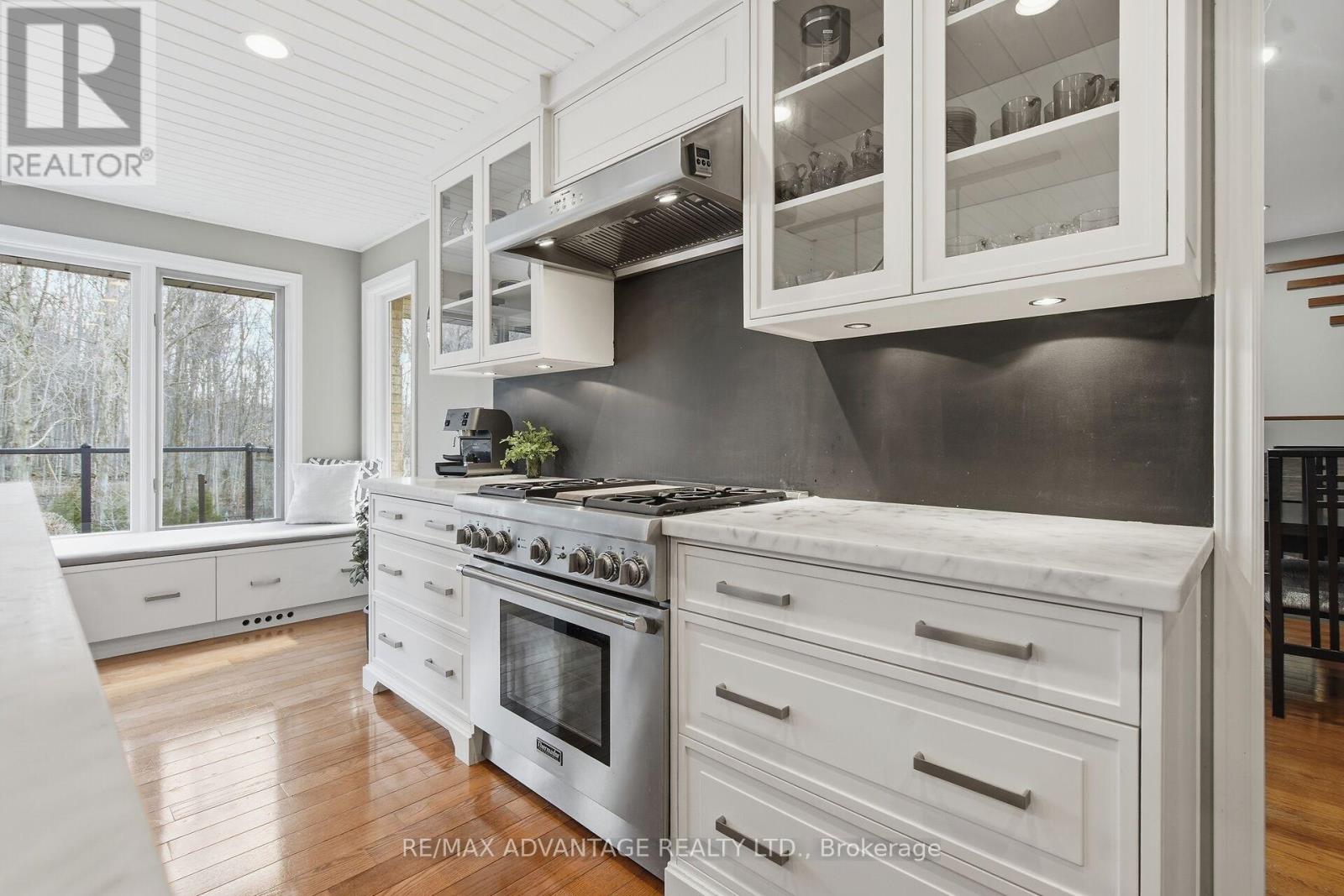 28 Wynfield Lane, Middlesex Centre, Ontario  N6H 5L2 - Photo 17 - X12880092