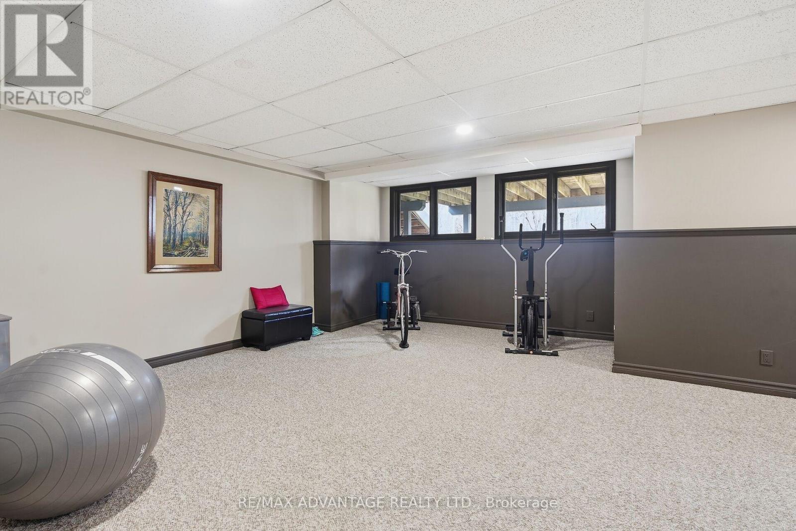 28 Wynfield Lane, Middlesex Centre, Ontario  N6H 5L2 - Photo 37 - X12880092