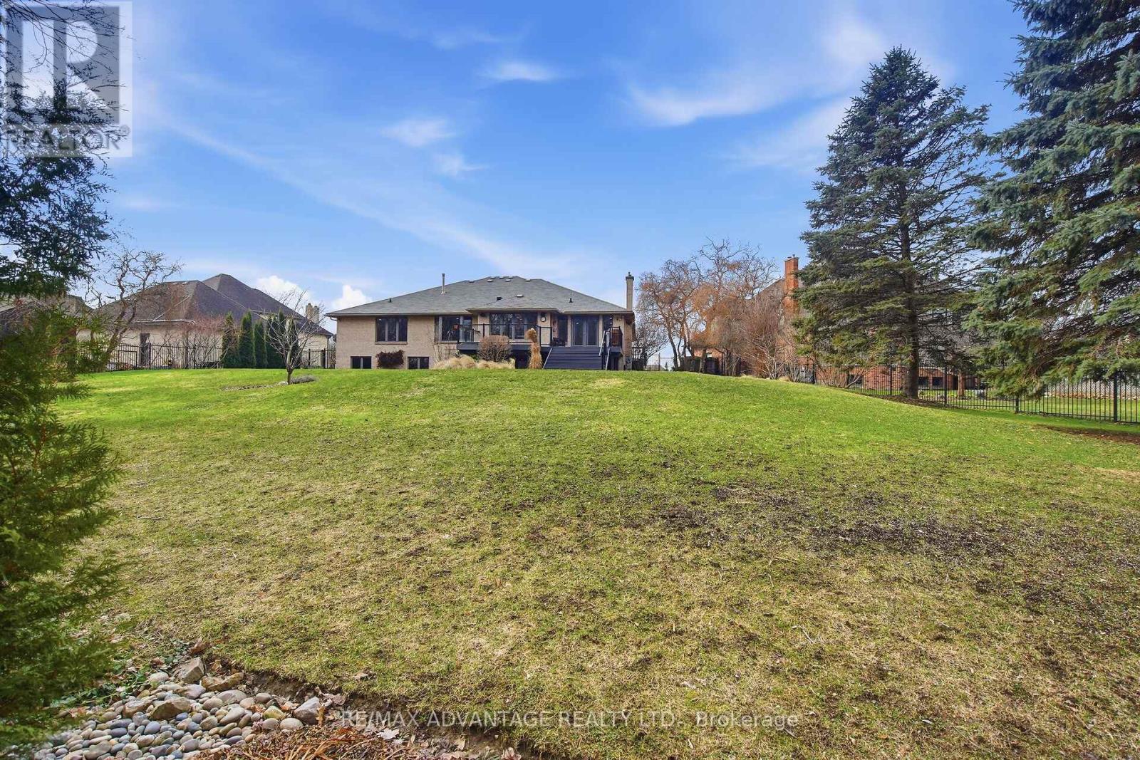 28 Wynfield Lane, Middlesex Centre, Ontario  N6H 5L2 - Photo 49 - X12880092