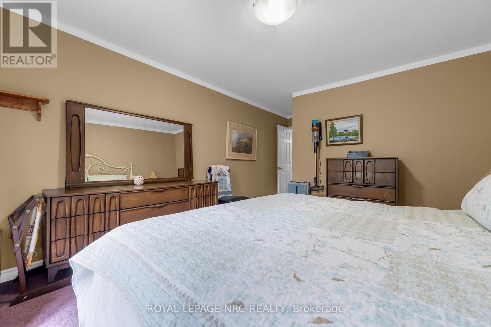 49 Cedar Park Drive, Welland, Ontario  L3C 7C8 - Photo 26 - X12748332