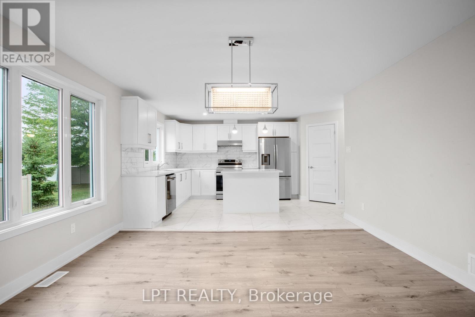 75 Chateauguay Street, Russell, Ontario  K0A 2M0 - Photo 31 - X12822910