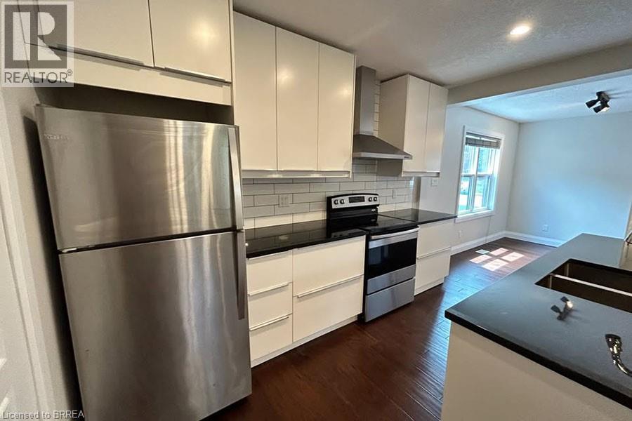 24 Locust Street Unit# A, Kitchener, Ontario  N2H 1W7 - Photo 6 - 40811618