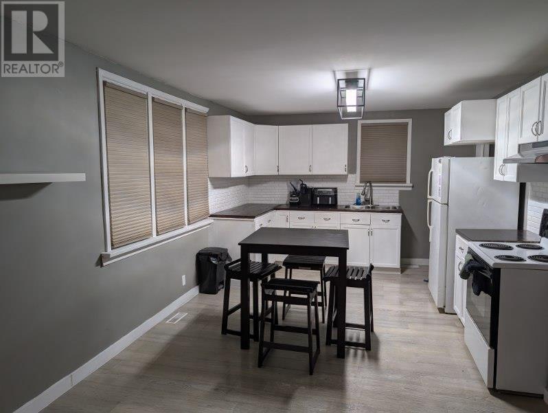 165 Market St, Thunder Bay, Ontario  P7A 8A4 - Photo 3 - TB2600424