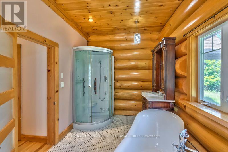 2467 Darling Road, Lanark Highlands, Ontario  K0A 1P0 - Photo 17 - X12880130