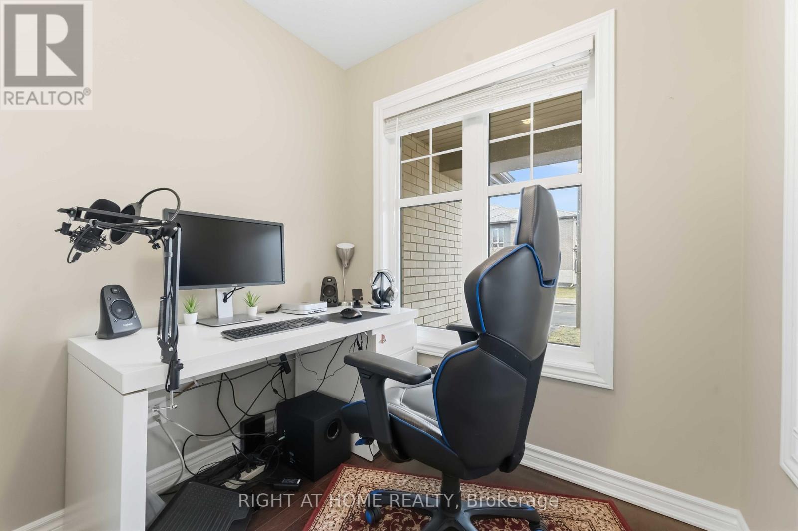 1001 Rue Du Manege Street, Ottawa, Ontario  K2S 0Y7 - Photo 15 - X12880174