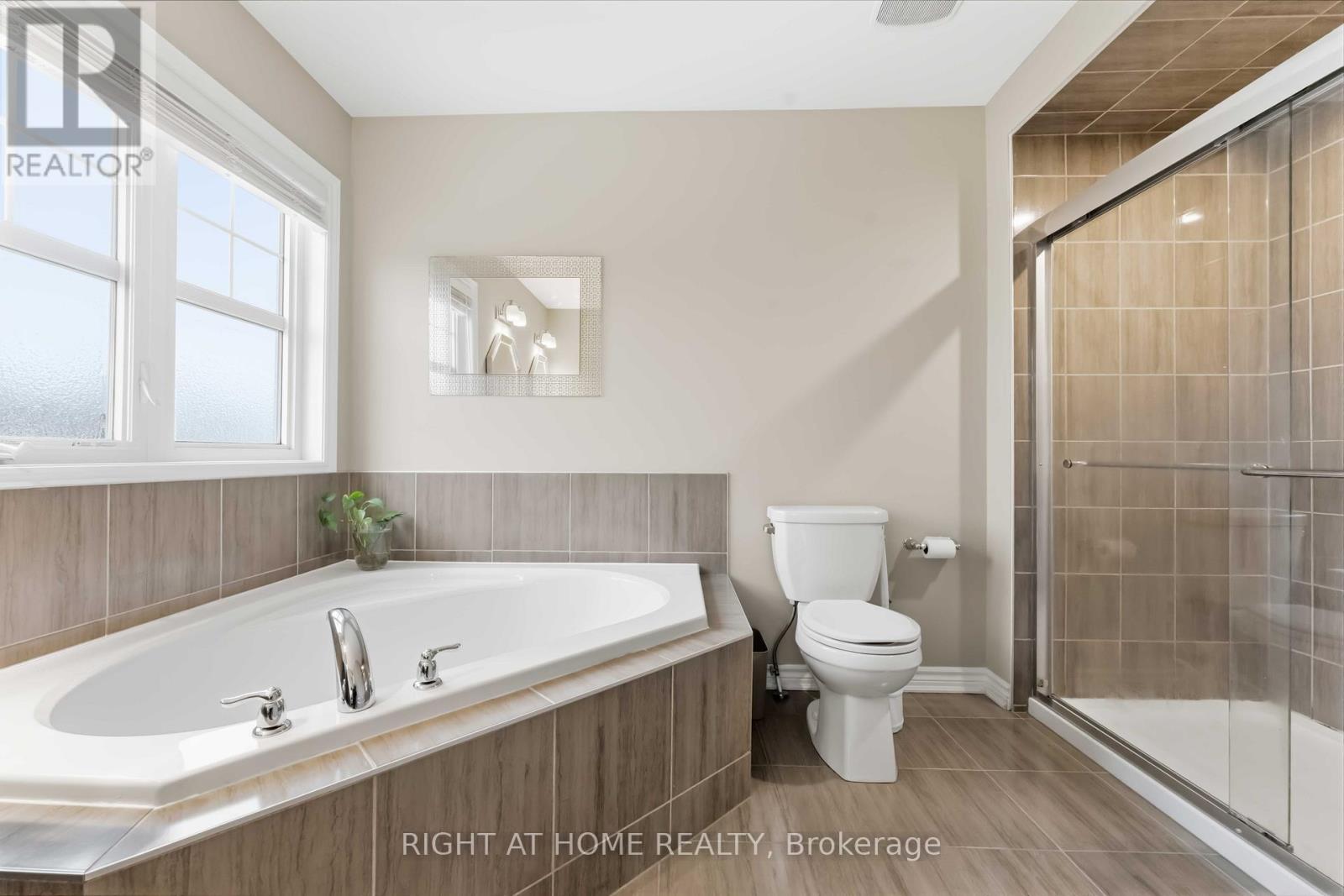 1001 Rue Du Manege Street, Ottawa, Ontario  K2S 0Y7 - Photo 23 - X12880174