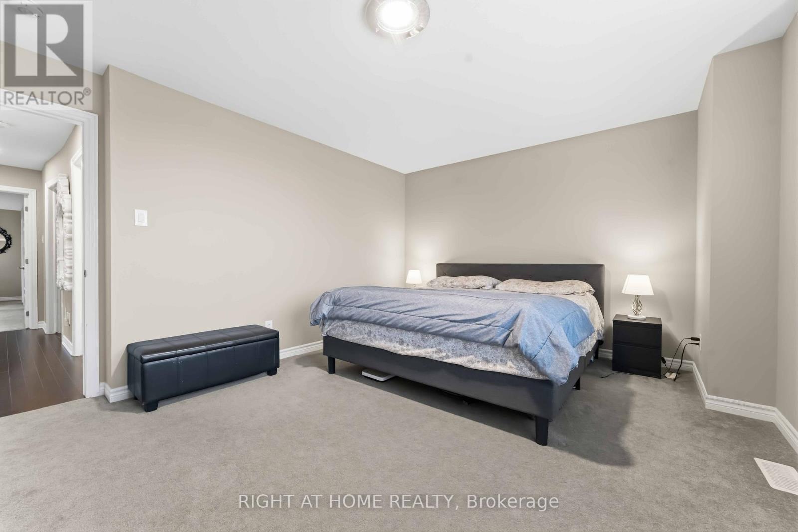 1001 Rue Du Manege Street, Ottawa, Ontario  K2S 0Y7 - Photo 34 - X12880174