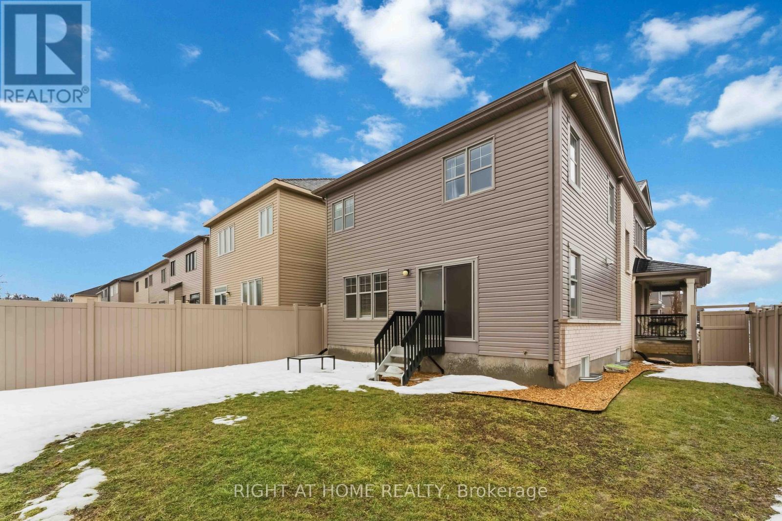 1001 Rue Du Manege Street, Ottawa, Ontario  K2S 0Y7 - Photo 37 - X12880174