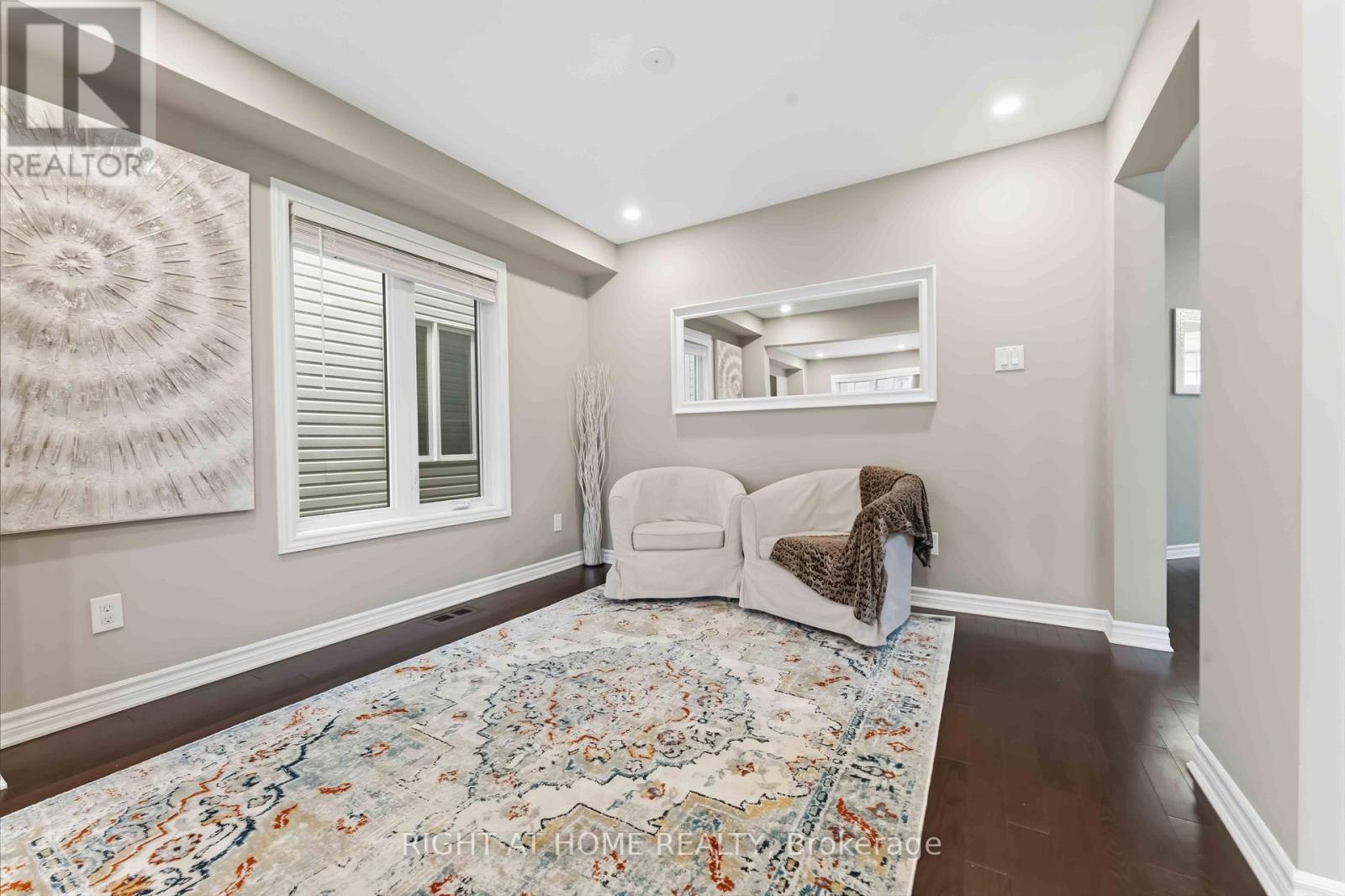 1001 Rue Du Manege Street, Ottawa, Ontario  K2S 0Y7 - Photo 7 - X12880174